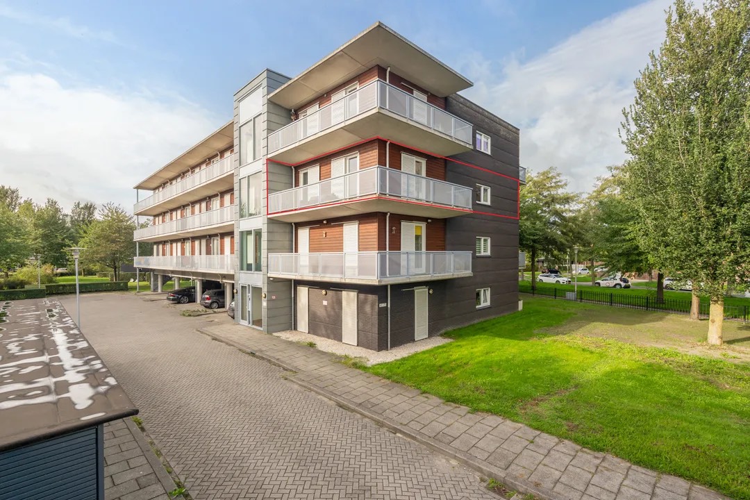 Muiderstraat 65