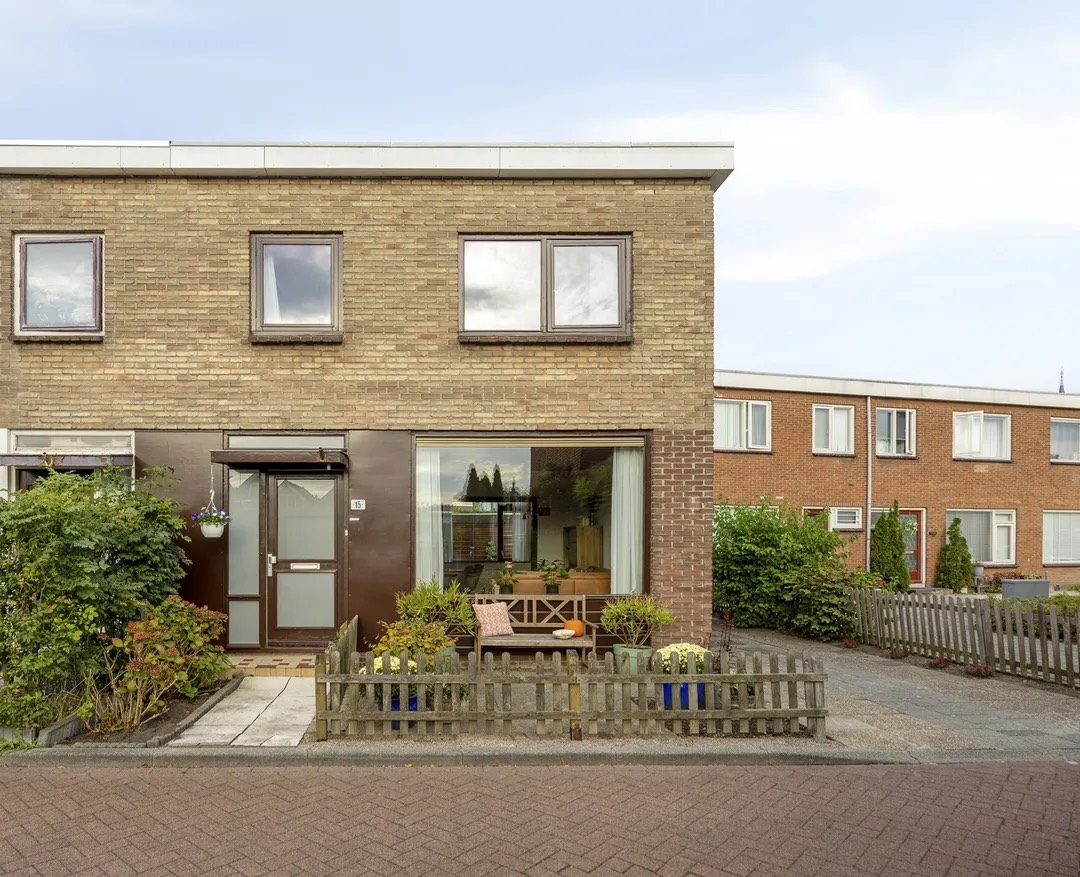 van der Voortstraat 15